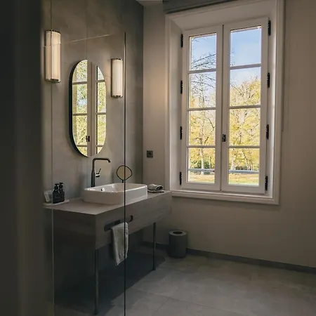 Chateau Moncets * Néac