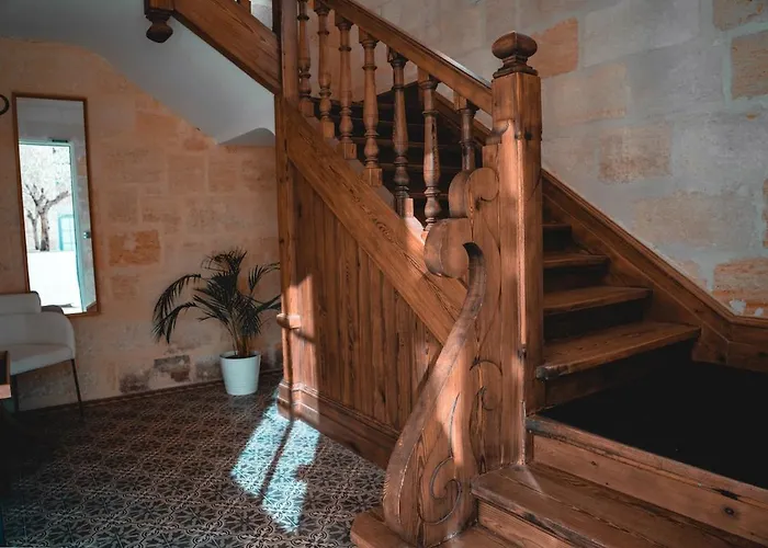 Chateau Moncets
